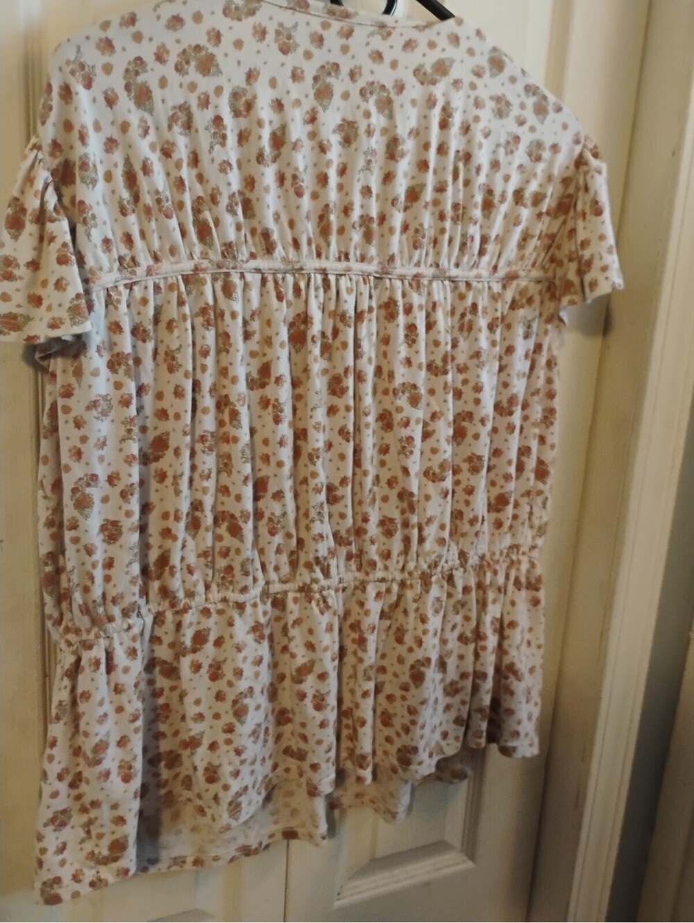 Lane Bryant Floral Print Peplum Blouse Size 14/16 - Picture 9 of 10
